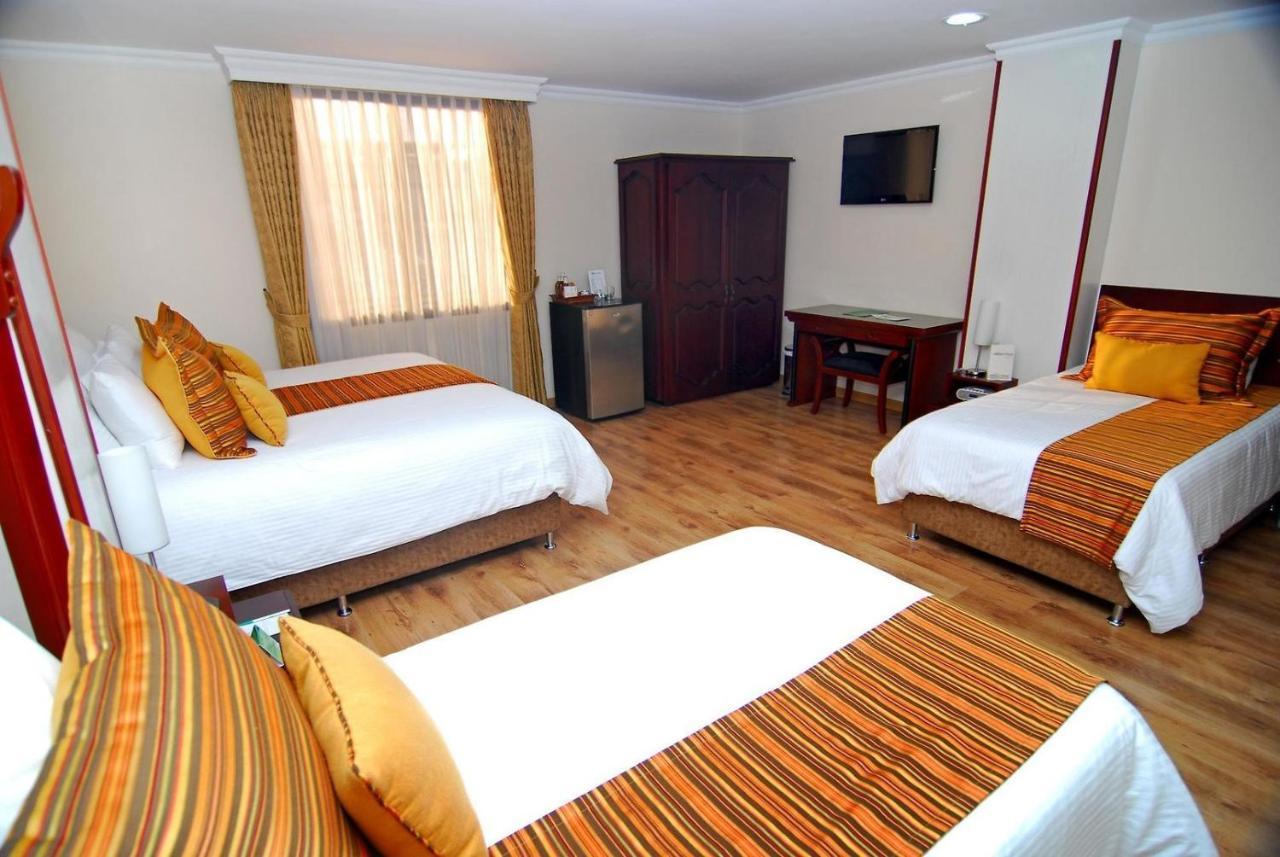 Hotel Luxor 佩雷拉 外观 照片