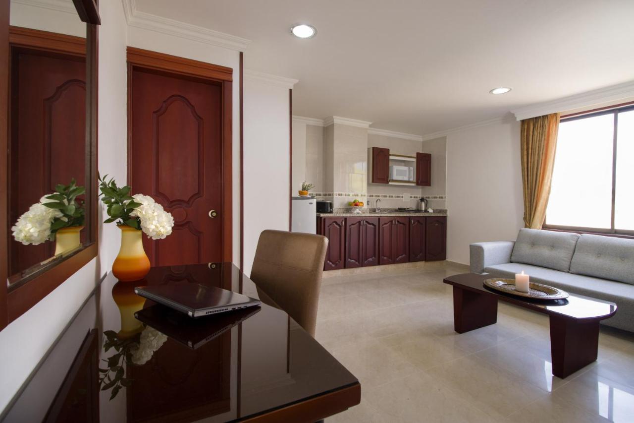 Hotel Luxor 佩雷拉 外观 照片